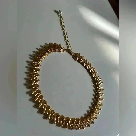 Luxury European Retro Style Necklace - Picture 6 of 11